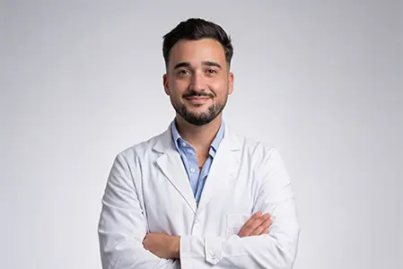 Escudero Federico con el ambo médico, Director Médico de Roma